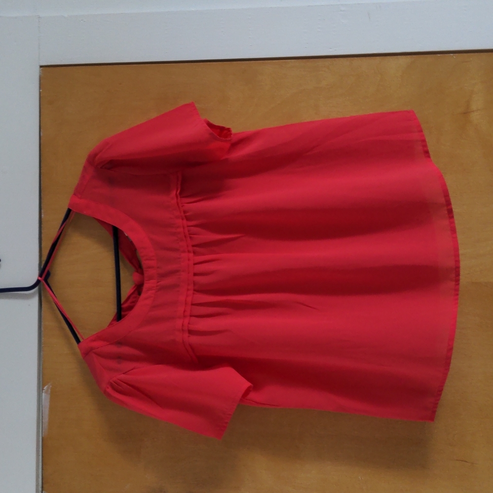 Cutout shirt
